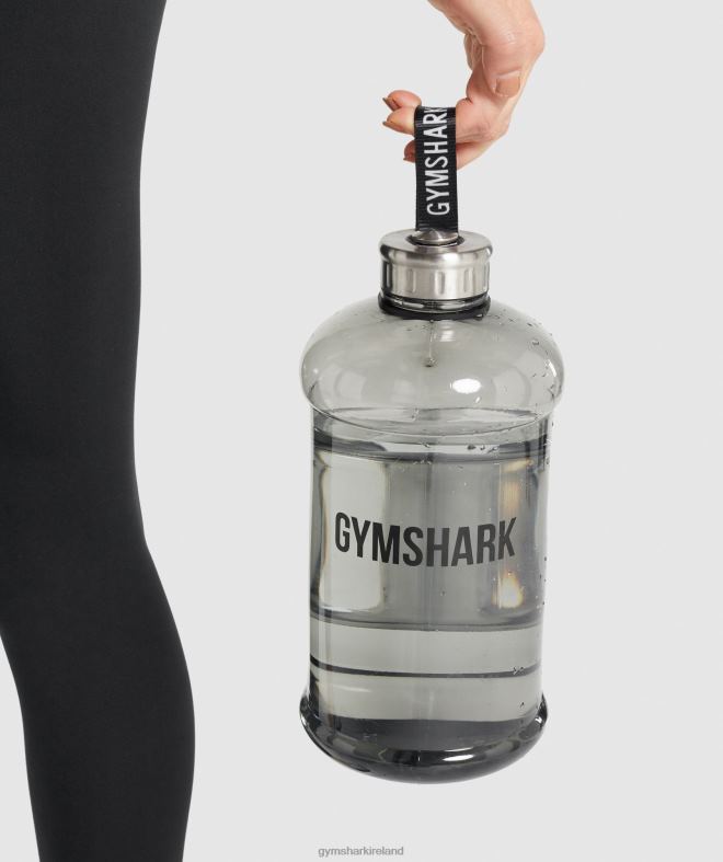 Unisex 74oz Water Bottle 8004D1110 Gymshark Black