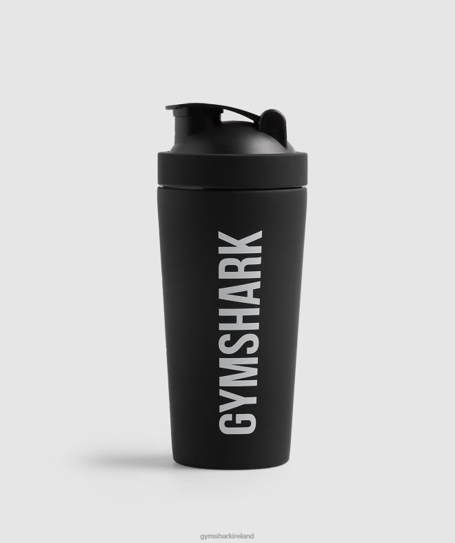 Unisex Matte Metal Shaker Bottle 8004D1120 Gymshark Black