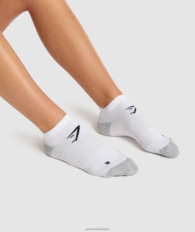 Unisex Ankle Performance Socks 8004D1106 Gymshark White