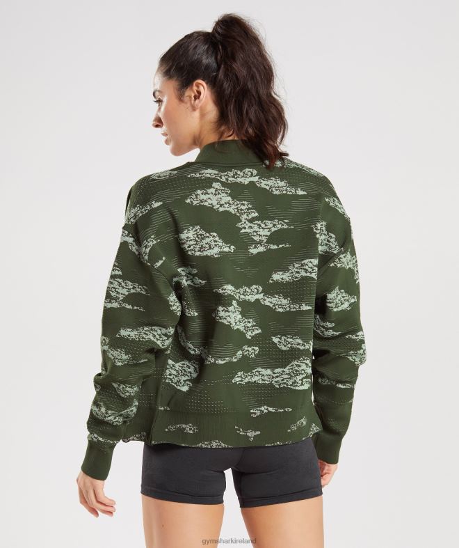 Women Adapt Camo Seamless Track Jacket 8004D371 Gymshark Moss Olive/Aloe Green