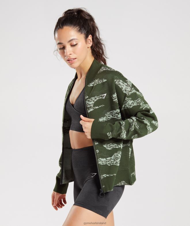 Women Adapt Camo Seamless Track Jacket 8004D371 Gymshark Moss Olive/Aloe Green