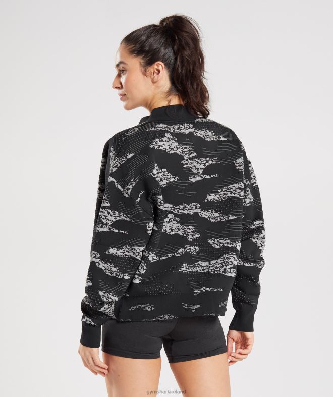Women Adapt Camo Seamless Track Jacket 8004D383 Gymshark Black/Light Grey