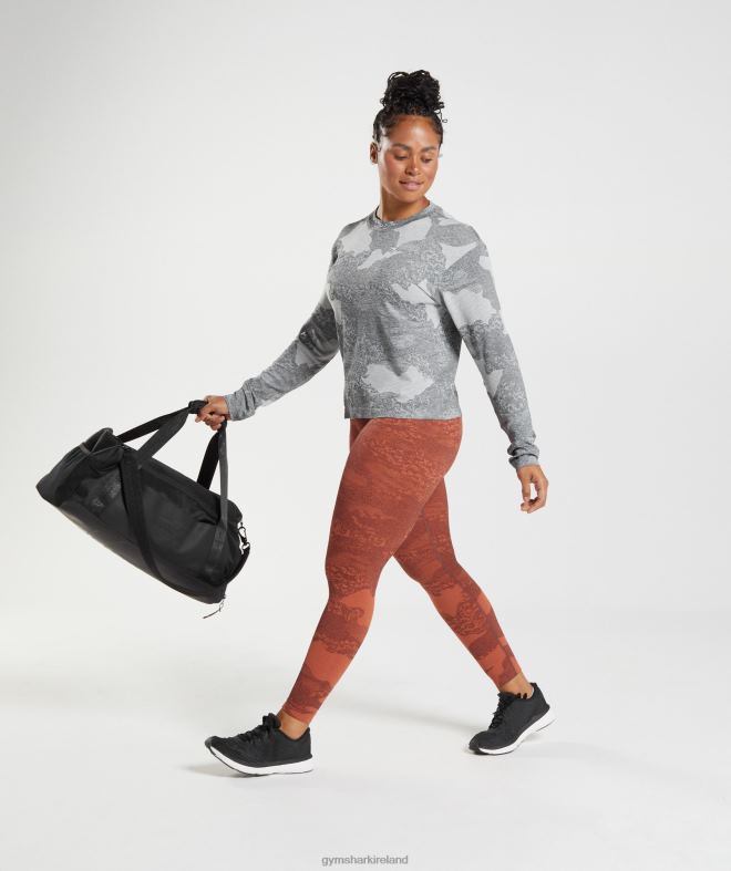 Women Adapt Camo Seamless Long Sleeve Top 8004D465 Gymshark Light Grey/Black