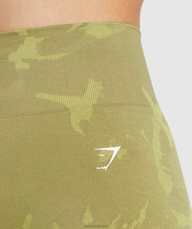 Women Adapt Camo Seamless Shorts 8004D78 Gymshark Savanna | Griffin Green
