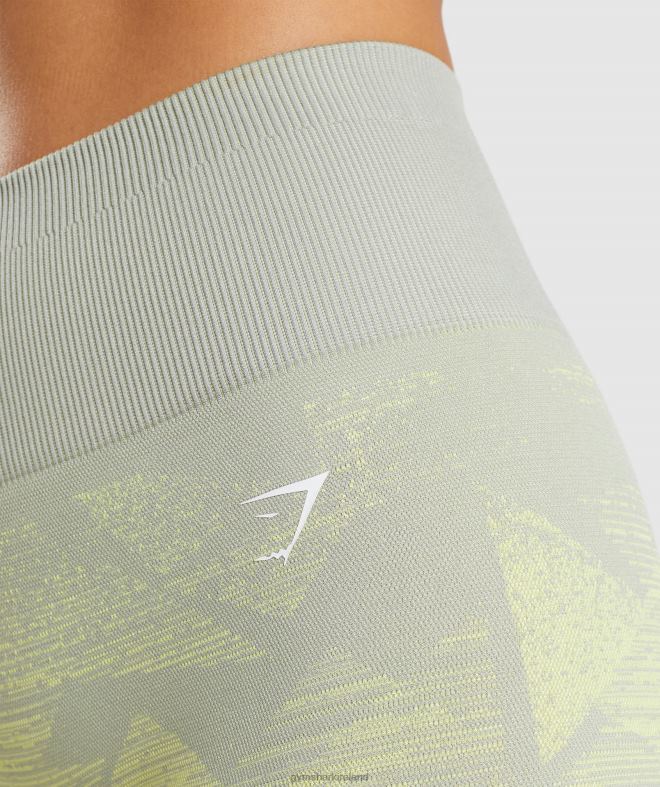 Women Adapt Ombre Seamless Shorts 8004D87 Gymshark Triangle | Taupe Grey Print
